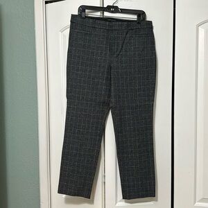 Banana republic factory Sloan trousers size 10 gray and black plaid